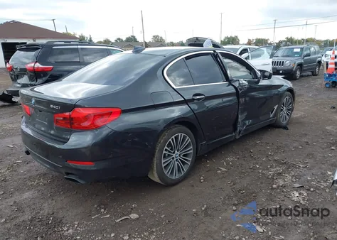 2018 BMW 540I xDrive z USA, uszkodzony, nr VIN WBAJE7C53JWC54967